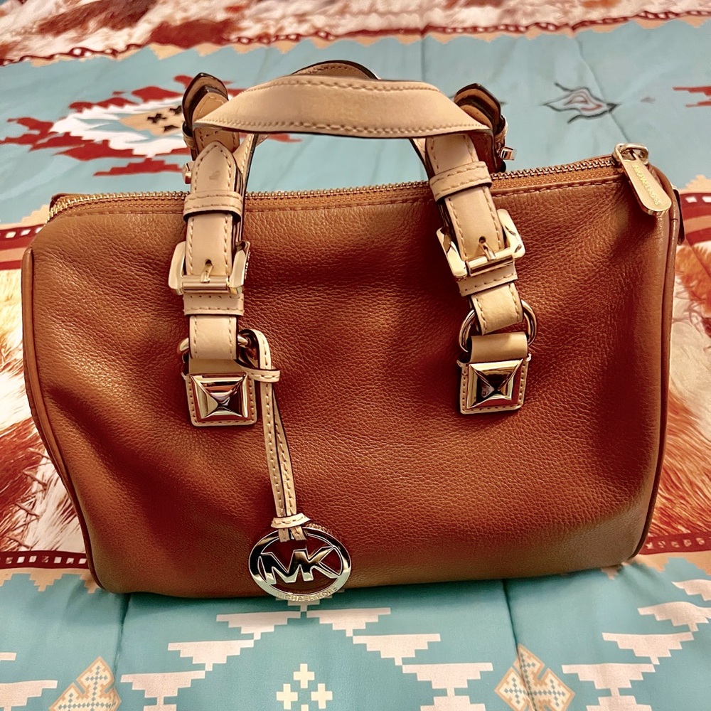 👜Michael Kors Grayson Zip Satchel/Top Handle Bag